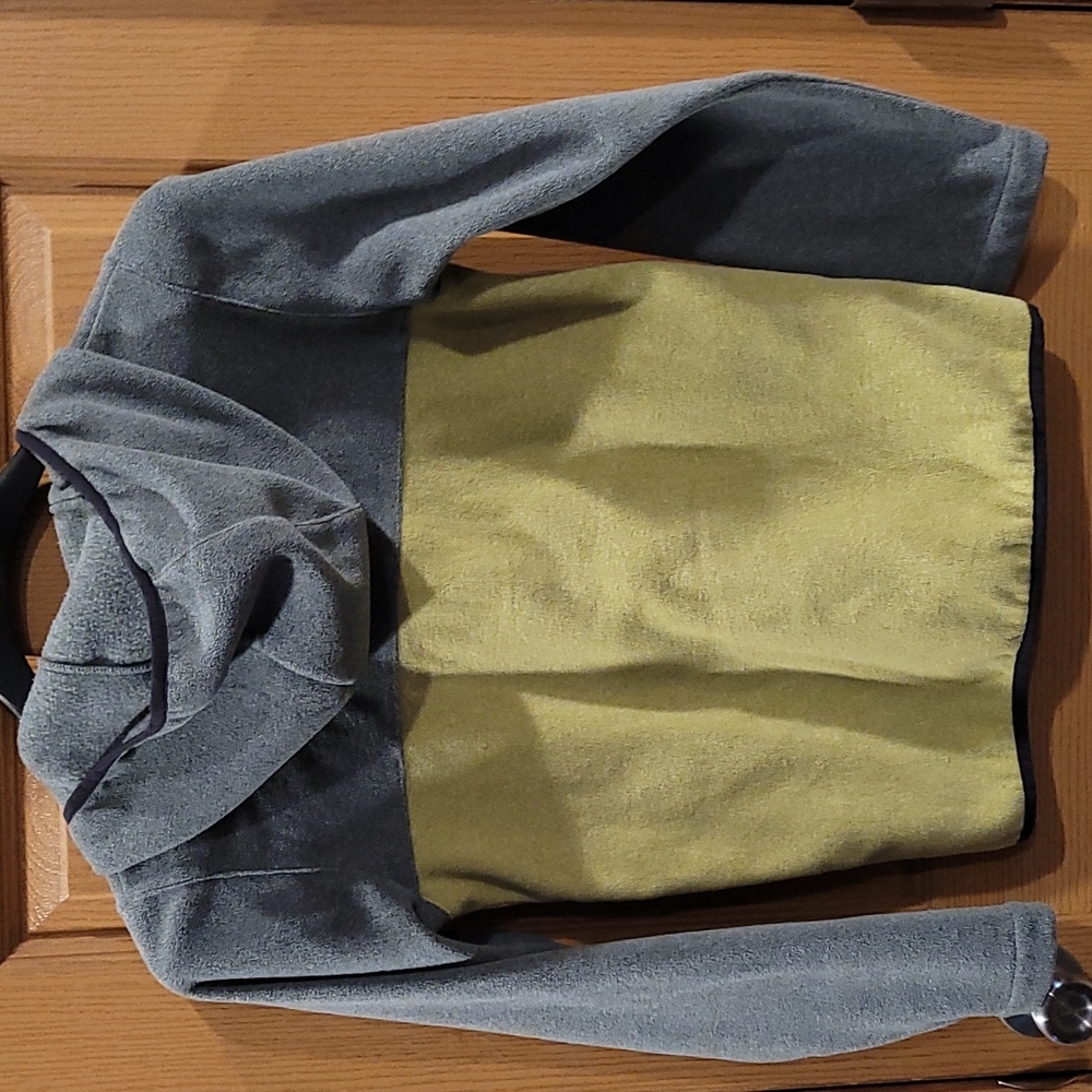 Columbia Light Weight Jacket - Picture 3 of 3